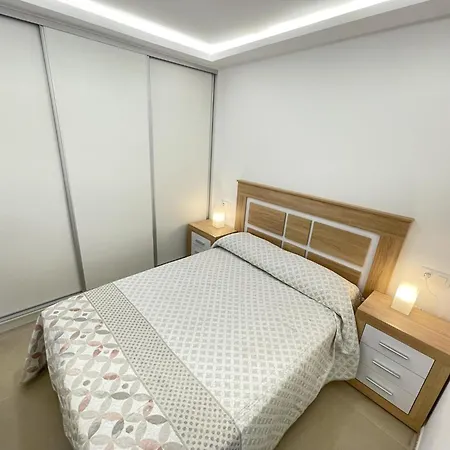 10. Beautiful Esmeralda With A/c Appartement *