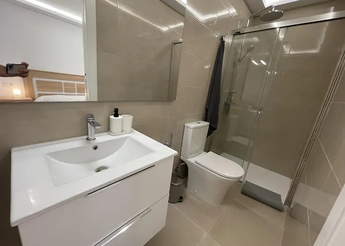 10. Beautiful Esmeralda With A/c Costa Adeje (Tenerife)